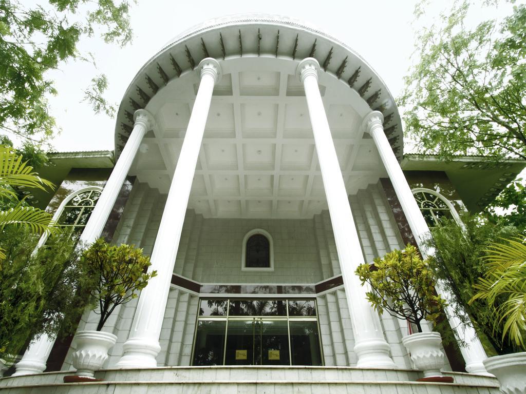 Pleasant Days Resort Chembarambakkam Lake 外观 照片